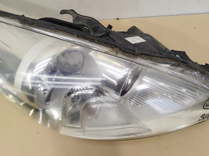 фото №9, Лампа права праві перед peugeot 3008 i роки 2009-2016 англійська