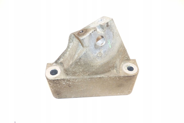 фото №3, Jeep grand cherokee wk2 3.0 crd exf vm63 лапи двигателя правая