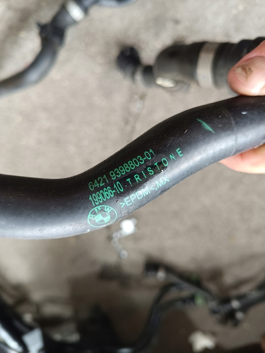 фото №9, 8671654 9894777 9398803 223229 помпа шланги воды магистраль bmw g05 x5