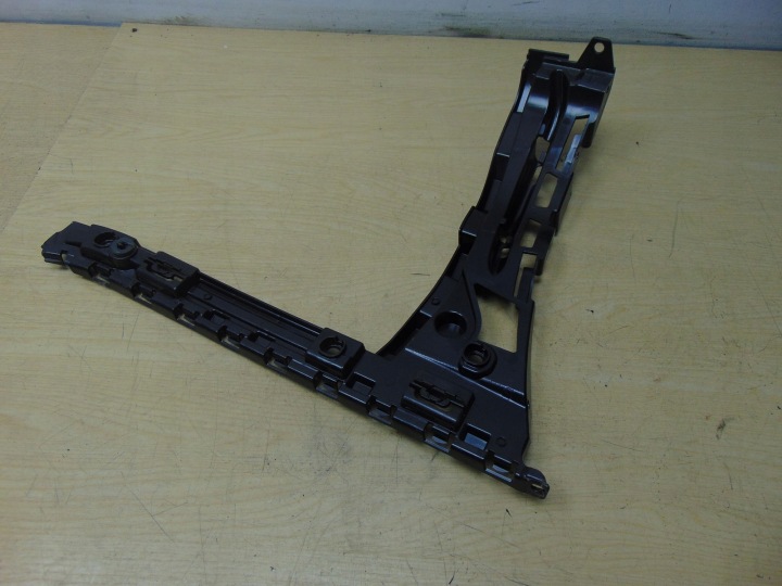 фото №10, Кронштейн   бампера праве зад mercedes w205 a2058802102