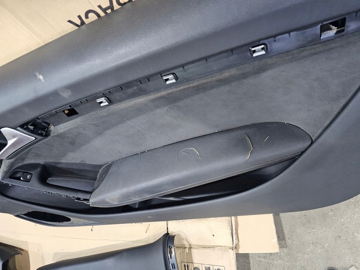 фото №7, Боковина обшивки дверь комплект audi a5 8t купе кожа+ алькантара