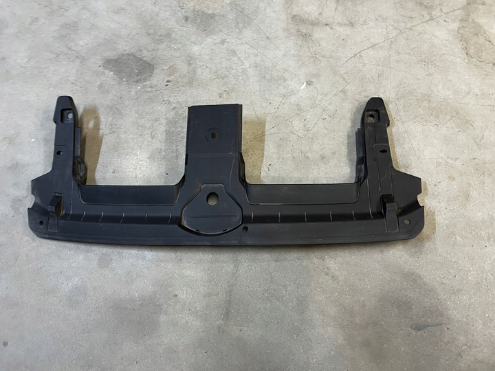 фото №1, Защита решётка ремня передней pas переднее audi sq7 q7 4m0