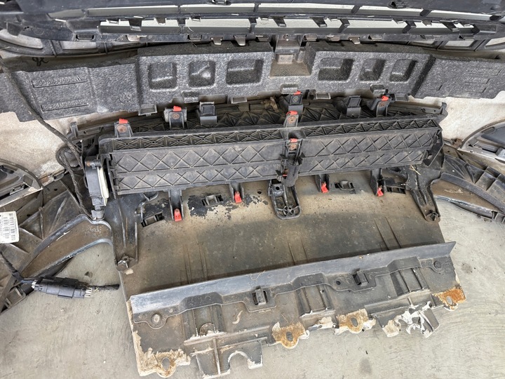 фото №9, Бампер перед переднее opel insignia a рестайлинг + жалюзи ролета 22787147