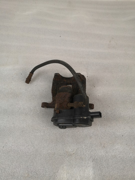 фото №4, Суппорт тормозной зад левый audi a4 b8 a5 32335478