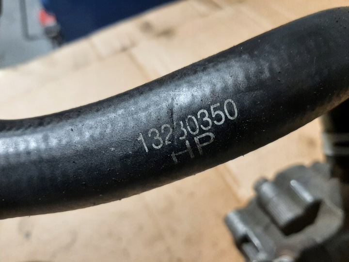 фото №1, Bentley continental fs шланг шланг води 13230350