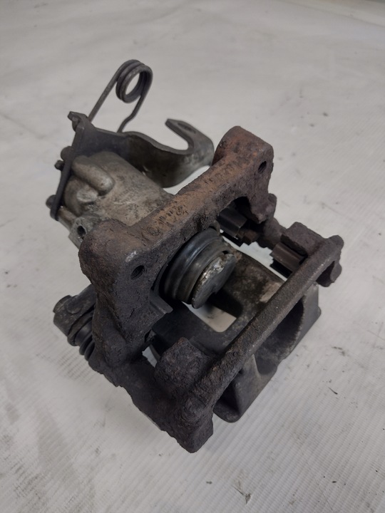 фото №7, Супорт гальмівний лівий зад citroen c4 picasso 2,0 hdi