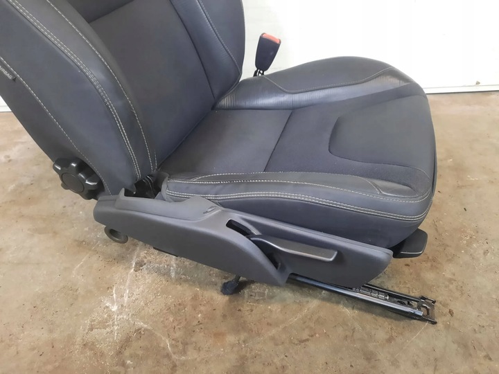 фото №14, Сиденья диван салон volvo v60 r design