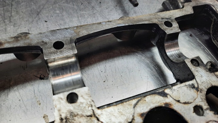 фото №10, Головка двигателя volvo v50 s40 2.0 hdi 9641752610