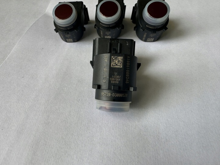 фото №7, Датчик pdc hyundai genesis 95720d3000s3w оригинал s3w новый