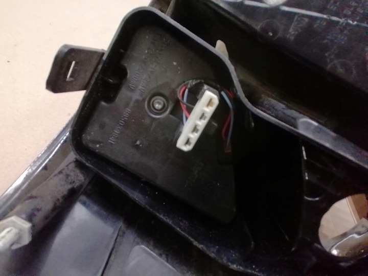 фото №11, Лампа лівий зад nissan qashqai i j10 рестайлінг 10-13