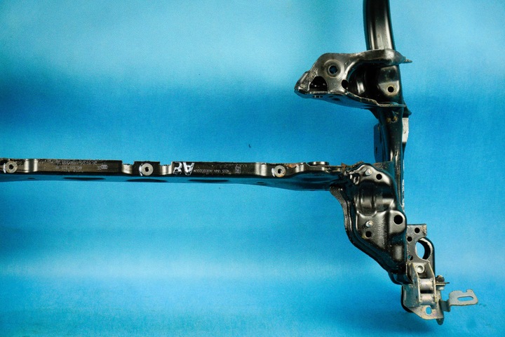 фото №8, Підтримка підвішування підрамник перед audi a8 s8 4h 4h0399315af