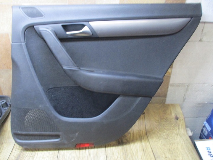 фото №8, Vw passat b7 боковина двері правий переднє англієць задній лівий чорний універсал