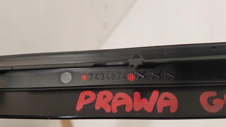 фото №7, Bmw x7 g07 планка стёкла вертикальная правая 7434874 новое