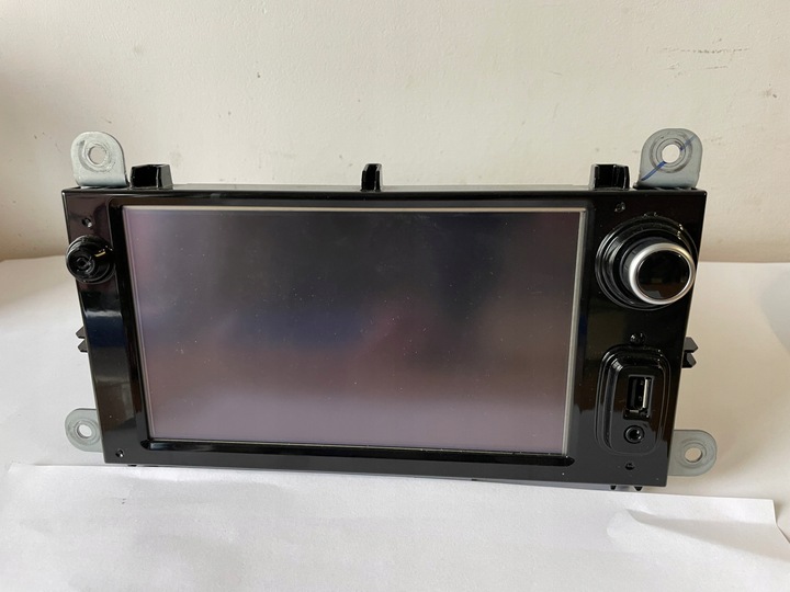 фото №1, Радио навигация usb renault clio iv 281154500r