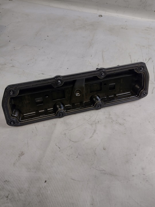 фото №8, Крышка клапанов chrysler voyager iv 3.3b v6 128 kw