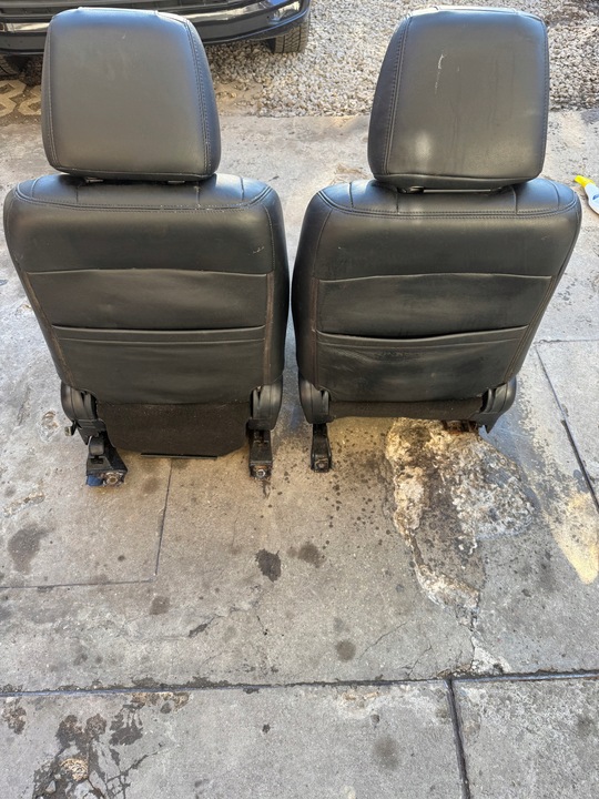 фото №7, Сиденье левый правые mitsubishi pajero iv 4 07-uk 3 дверь короткий