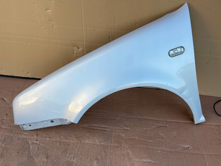 фото №1, Крыло левый переднее volkswagen vw golf iv 1998-2006 lb7z