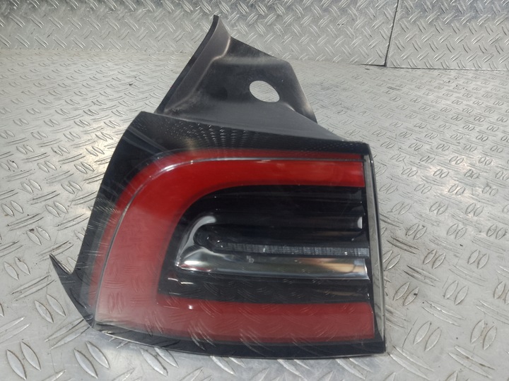 фото №1, Tesla 3 рестайлинг 20- лампа зад задняя левая