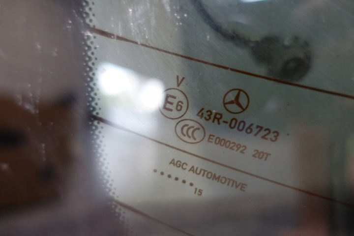 фото №4, Mercedes w205 c класс sedan стекло задняя зад