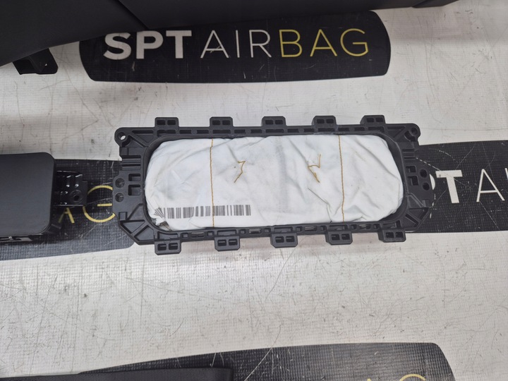 фото №7, Bmw seria 3 g20 g21 передний рестайлинг панель консоль подушки подушка безопасности