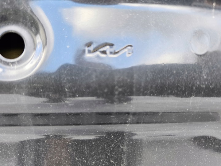 фото №15, Kia ev6 капот