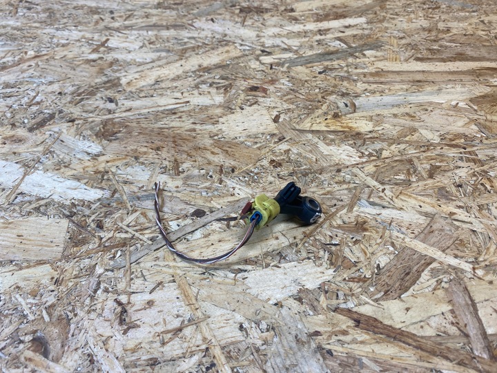 фото №8, Датчик удару штекер audi a4 b9 a6 c8 q7 4m 4m0959651