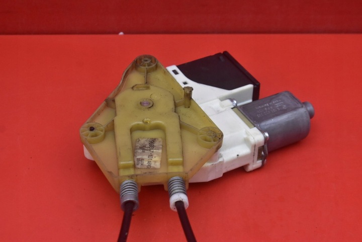 фото №11, Підйомник вікна лівий зад 827210003r renault megane 3 iii 5d hb 08-14