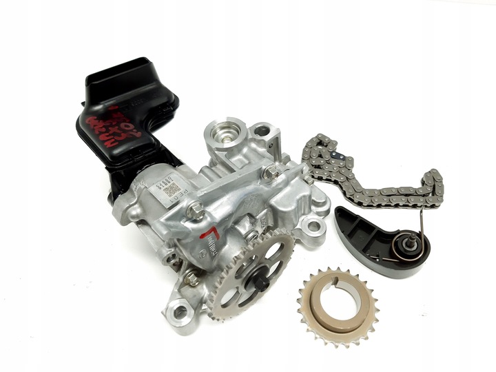 фото №1, Насос масла привод mazda cx5 2.0 skyactiv pe02 pe0114100