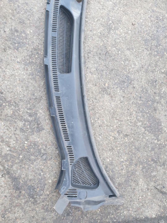 фото №6, Панель под лобовым стеклом ford fiesta mk7 рестайлинг 8a61-a02216-ae