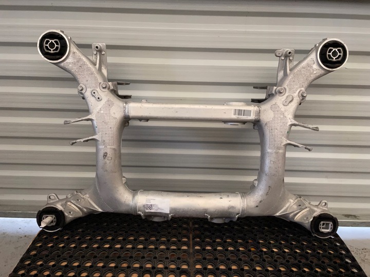 фото №1, Bmw 5 g30 подрамник тележка балка зад 6861201