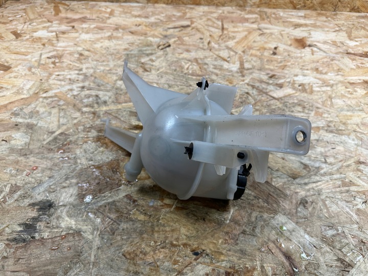 фото №9, Бак розширювальний mercedes eqa w243 a2435004100