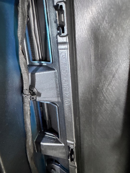 фото №15, Mercedes gt купе 6.3 amg 192 w192 планка пороговая правая оригинальная