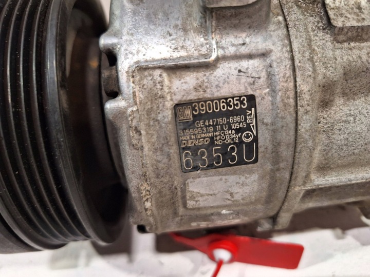 фото №6, Kopmpresor кондиціонера 39006353 opel adam 1.4 16v 12-