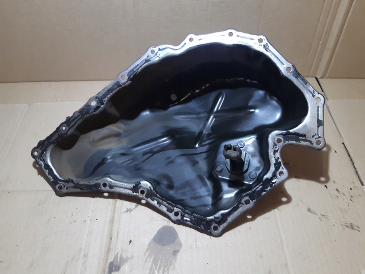 фото №9, Audi a4 b8 2.0 tfsi cdnc поддон масляная 06h103600g