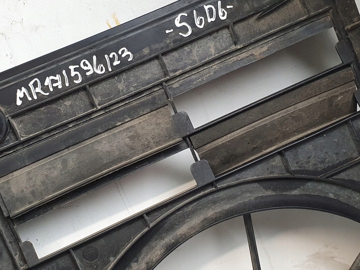 фото №8, Вентилятор радиатор оригинальный номер 1k0121207aa volkswagen passat b6 2.0tdi 06r.