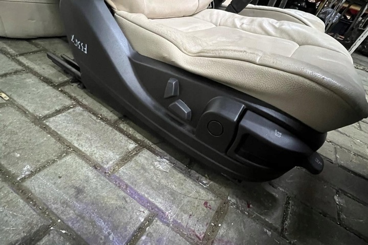 фото №8, Комплект сидінь bmw x5 e70 00401154 дизель 2010