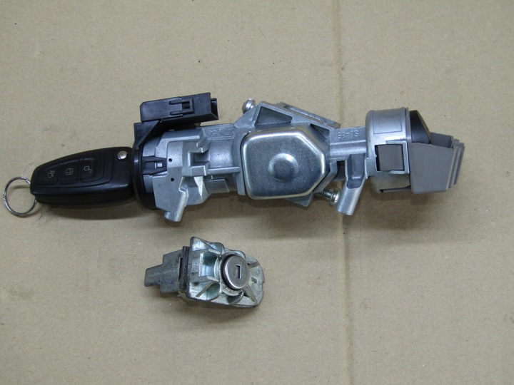 фото №1, Замок запалювання ключ вставка замка ford c-max mk2 1.0 ecoboost 3m51-3f880-ae