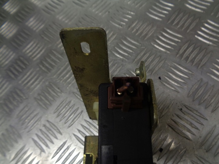 фото №2, Замок двері зсувних лівих peugeot partner i