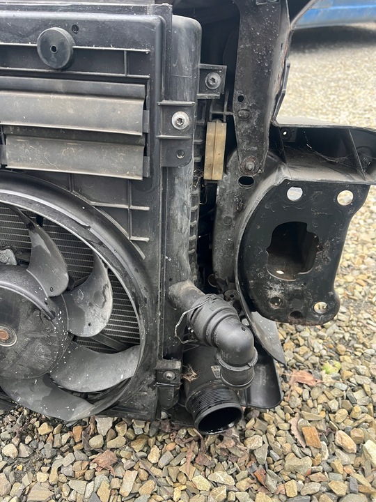 фото №8, Pas переднє перед балка радіатор підсилювач vw passat b6 2.0 tdi комплект