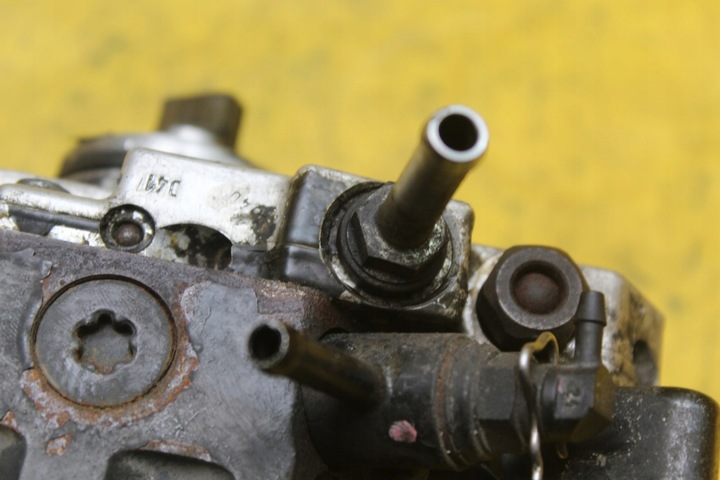 фото №8, Насос вприскувальний toyota yaris 1.4 d4d 22100-33011