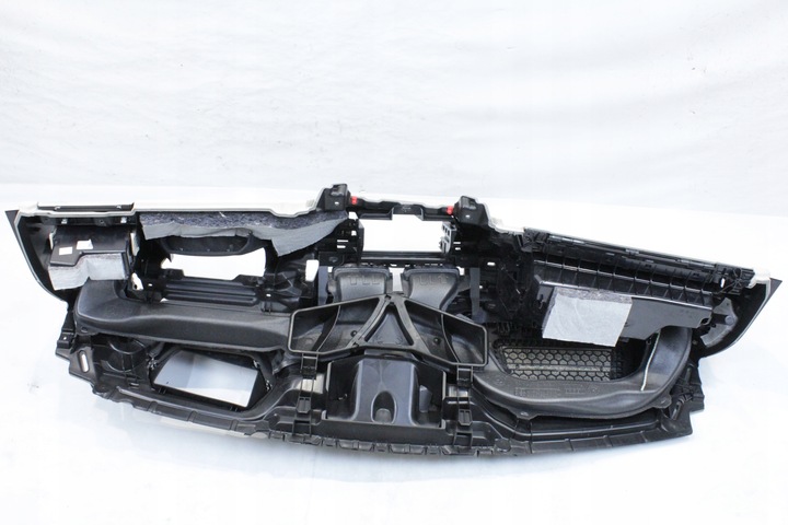 фото №6, Панель роздавальна консоль sensatec elfenbeinweiss hud bmw g30 g31