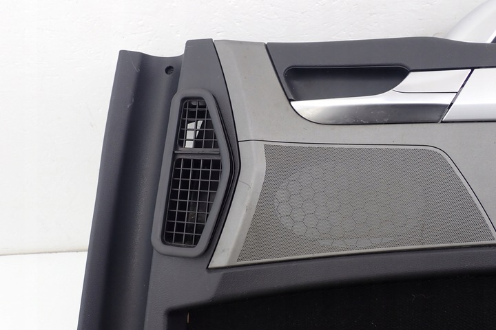 фото №6, Боковина дверь перед правый man tgx 81626306110 обивка