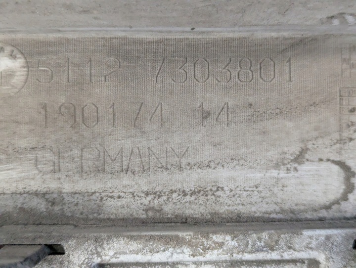 фото №13, Bmw x1 e84 рестайлинг 2012-2015 бампер зад задний белый 4xpdc