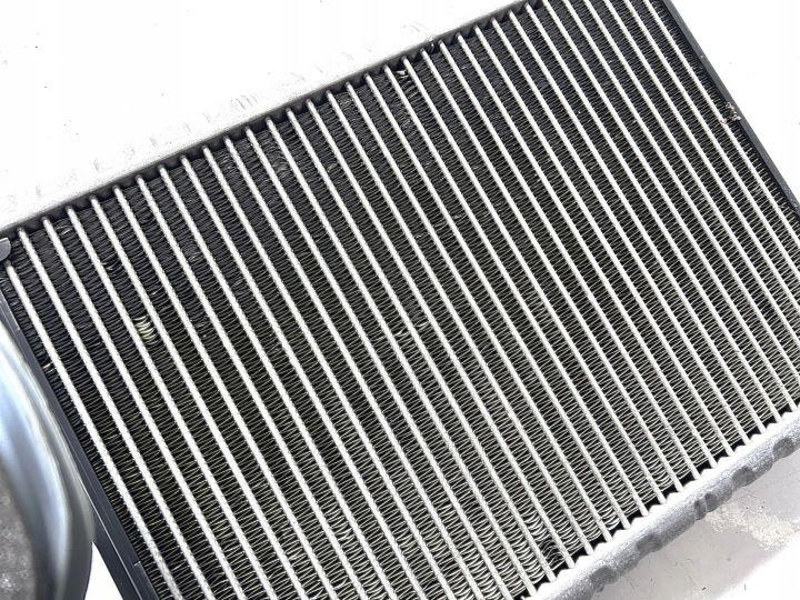 фото №8, Bmw 7 f01 f02 f03 f04 2011 parowniki