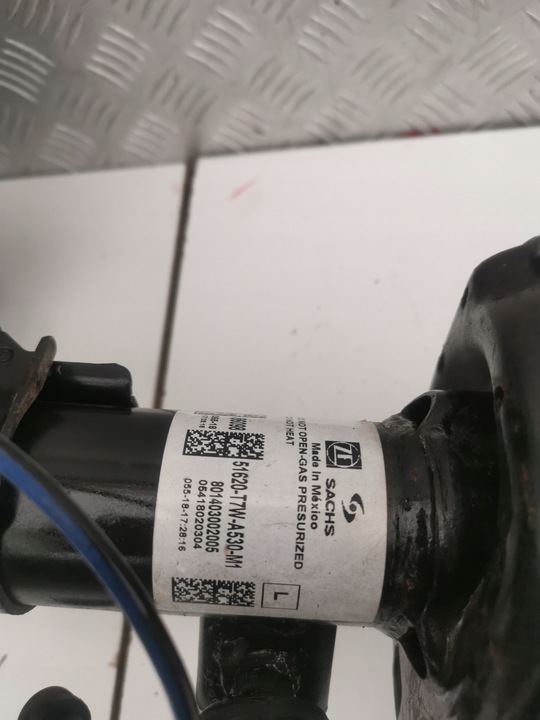 фото №9, Honda hr-v ii 15- usa поворотный кулак амортизатор левый перед 1.8 бензин