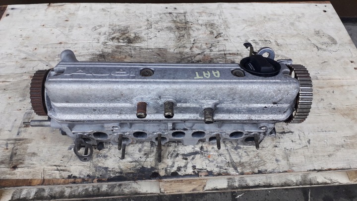 фото №1, Головка audi a6 c4 100 2.5 tdi aat