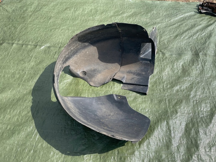 фото №2, Подкрылок passat b6 правые передние перед 3c0805978 3c0805912