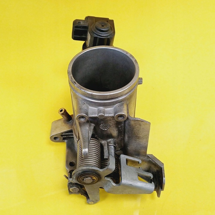 фото №6, Дроссельная заслонка bmw 3 e36 1.8 13.63-1721456 / 13361721456 nr520