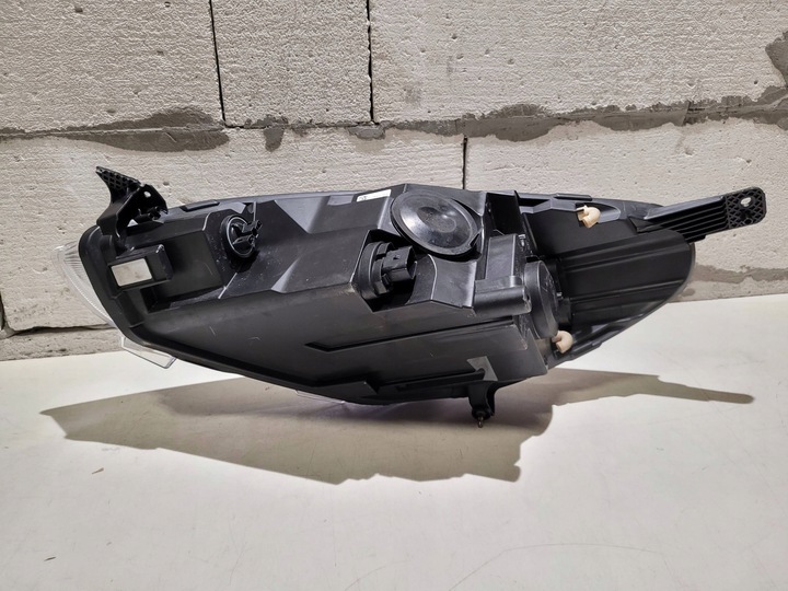 фото №9, Лампа передня права ford fiesta mk8 рестайлінг led 17+ європа