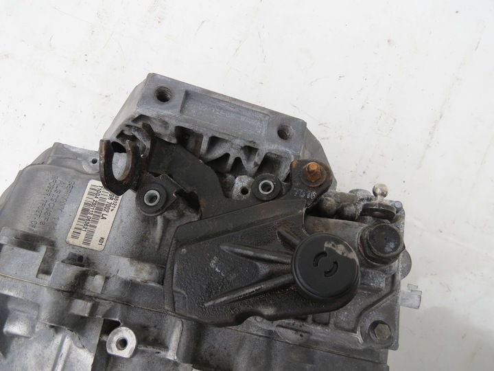 фото №9, Коробка передач коробки передач volvo s60 ii v60 i 2.4 d5 215km 10-18r 1285121